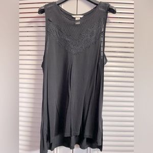 H&M Women’s Lace Detail Scoop Neck Sleeveless Top